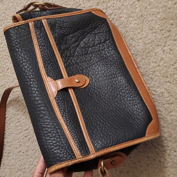 VTG Dooney & Bourke Pebble Leather Crossbody bag - Picture 3 of 11